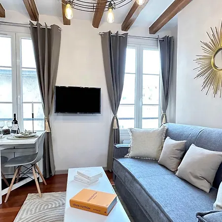 Apartamento Eiffel Tower Gem Stylish & Unique Paris