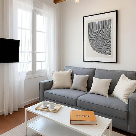 Eiffel Tower - Prestige For 4 *